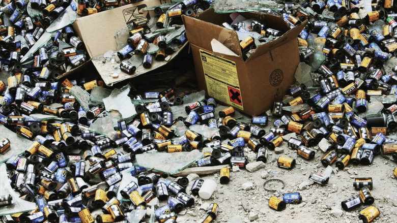 кадр из фильма Do You Love Me