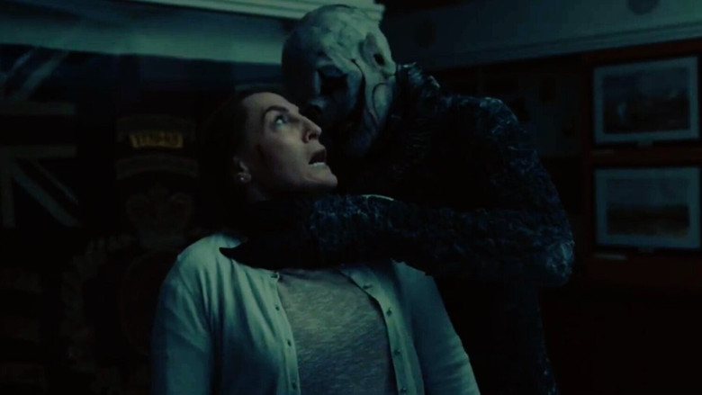 кадр из фильма Шкатулка дьявола