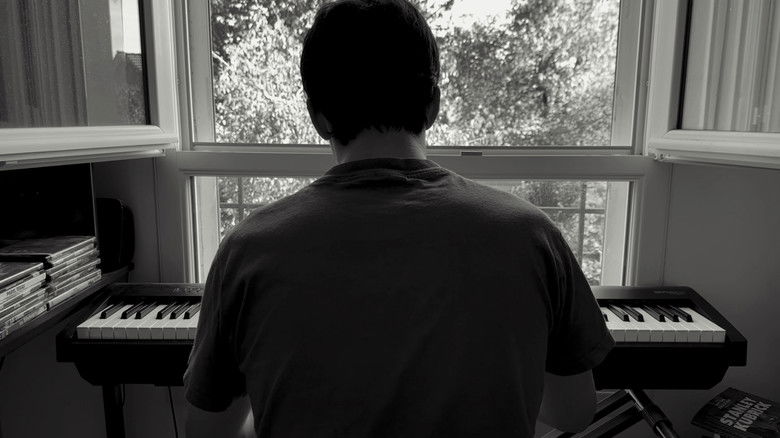 кадр из фильма La Porte