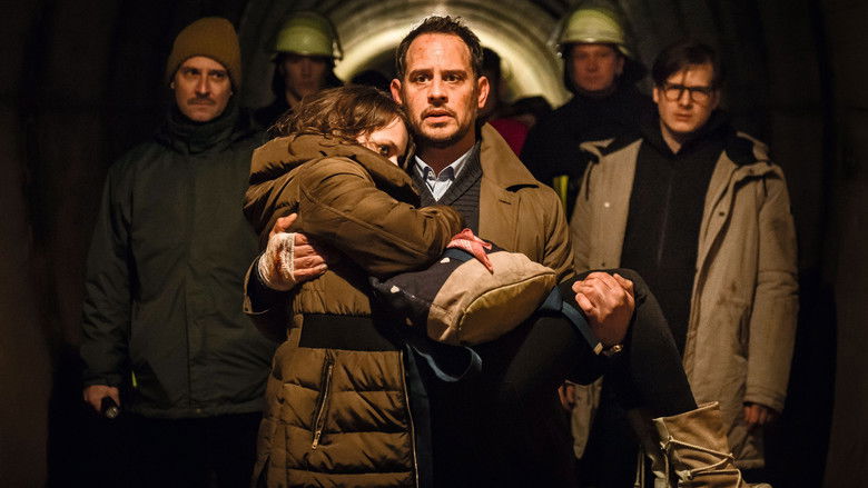 кадр из фильма Звонок мертвецу