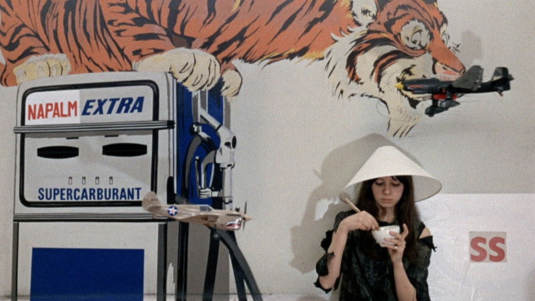 кадр из фильма Китаянка