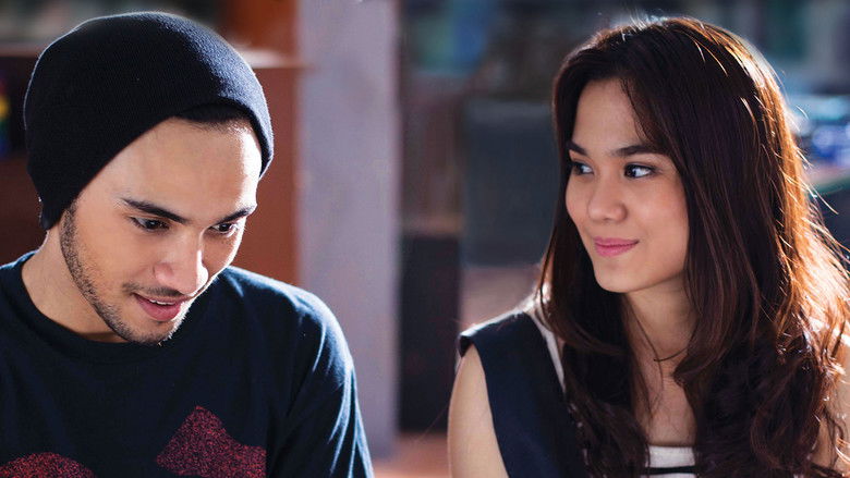 кадр из фильма Galih & Ratna