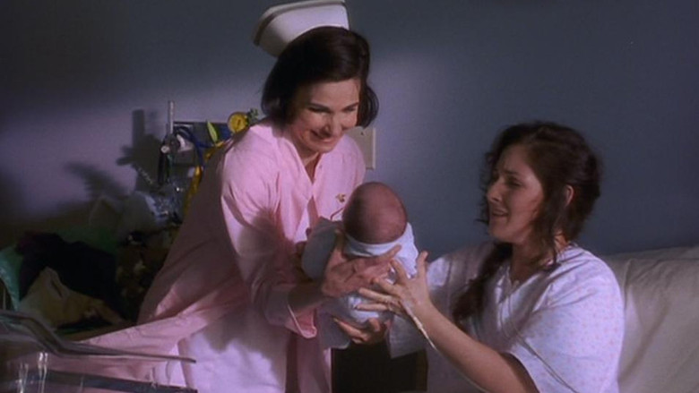 кадр из фильма Миссис Уинтерборн