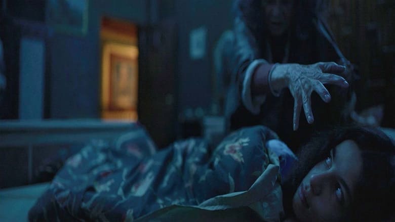 кадр из фильма Ведьма: Реинкарнация