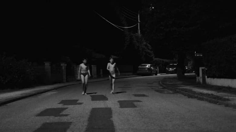 кадр из фильма Nus dans les rues la nuit