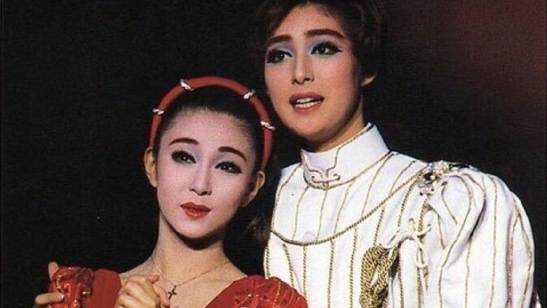 кадр из фильма ロミオとジュリエット