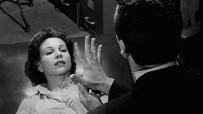 кадр из фильма The Undead