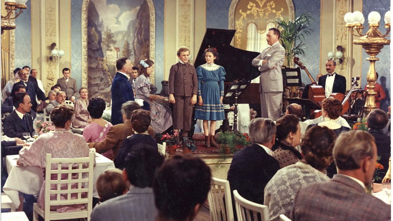 кадр из фильма Heidi und Peter