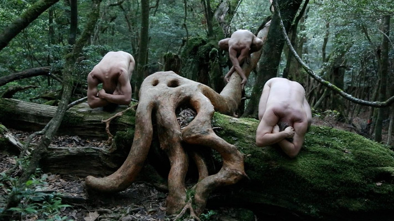 кадр из фильма Le passeur des Lieux