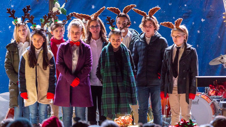 кадр из фильма It's Christmas, Eve