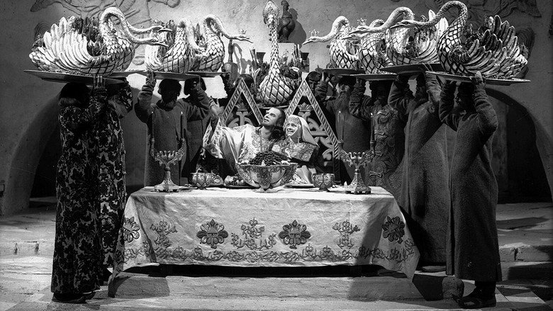 кадр из фильма Иван Грозный. Сказ второй: Боярский заговор