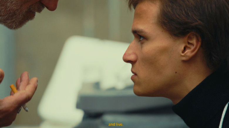 кадр из фильма ÉCAILLÉS