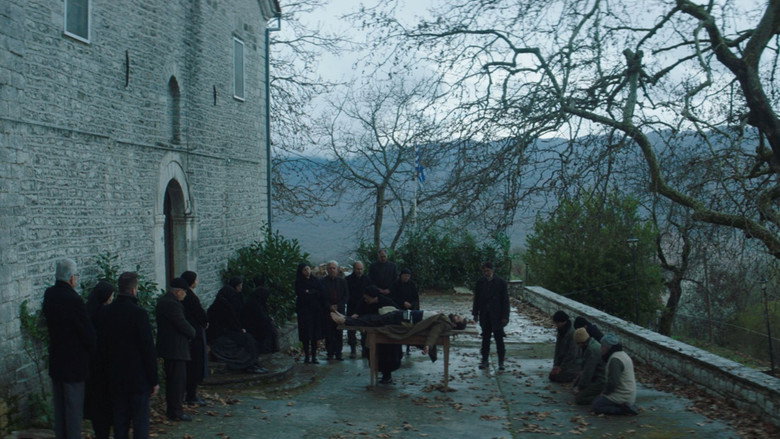 кадр из фильма Άπειρη Γη