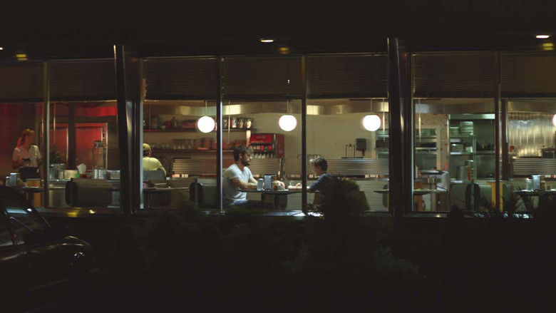 кадр из фильма Странные