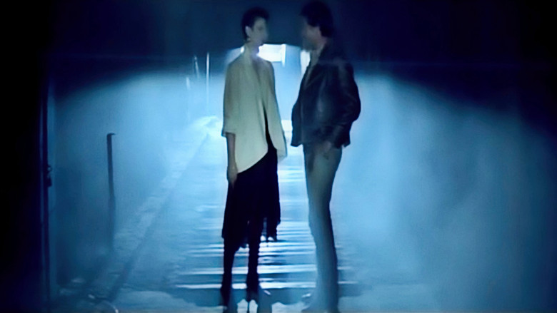 кадр из фильма Η Πόλη Ποτέ Δεν Κοιμάται