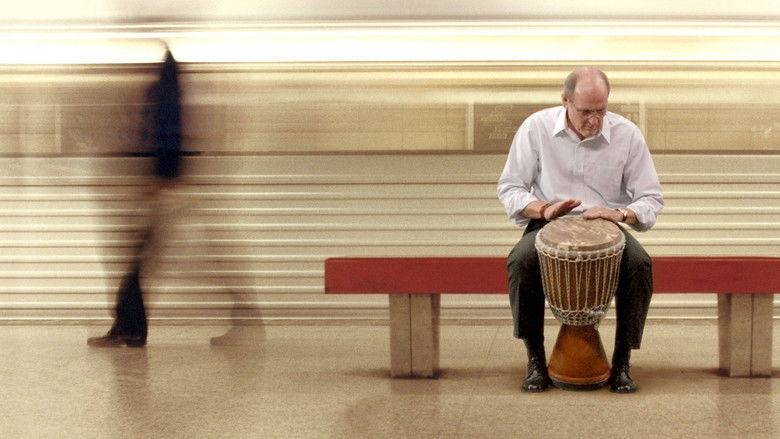 кадр из фильма Посетитель