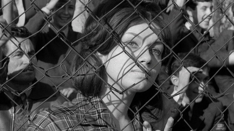 кадр из фильма Balul de sîmbătă seara