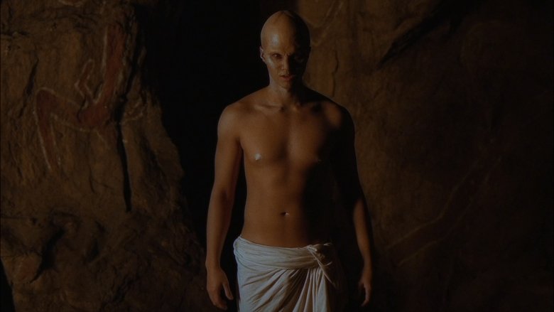 кадр из фильма Изгоняющий дьявола: Приквел