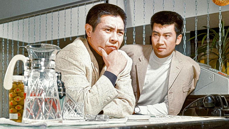 кадр из фильма “人妻