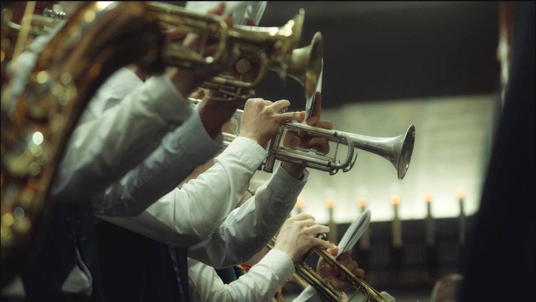 кадр из фильма Эхо