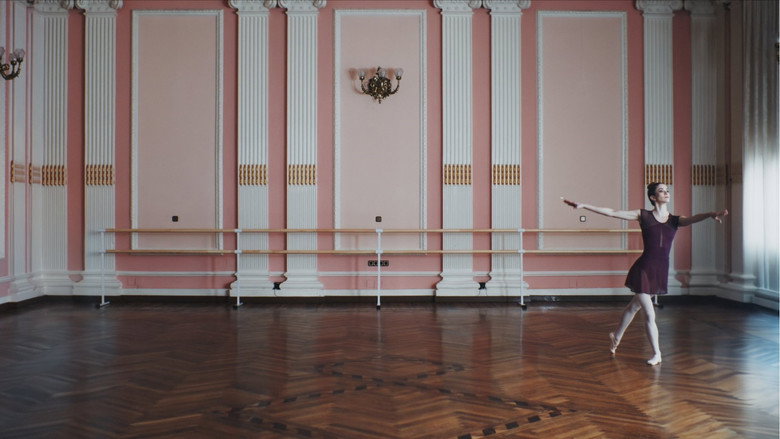 кадр из фильма La Maestra