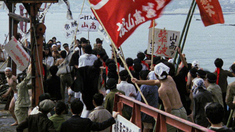 кадр из фильма Даунтаун хироуз