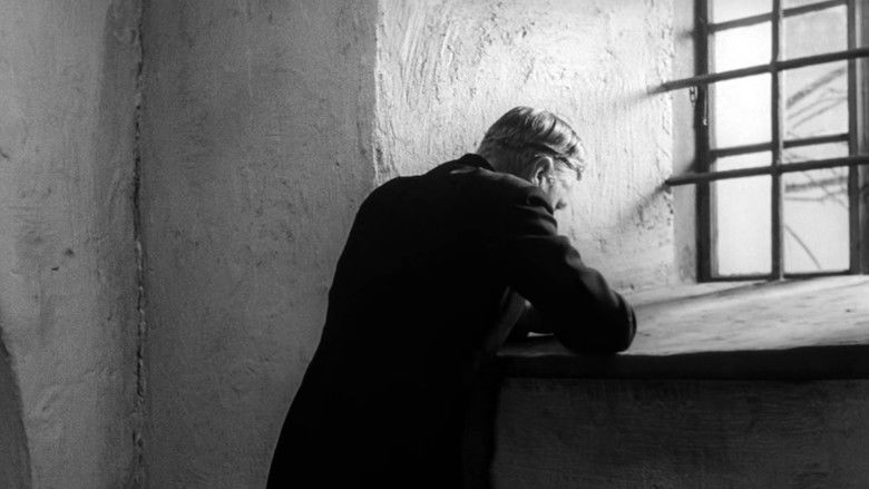 кадр из фильма Причастие