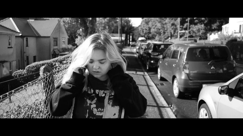 кадр из фильма Lola's Rainbow