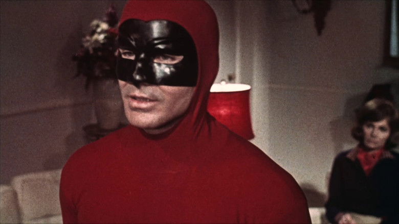 кадр из фильма L'invincibile Superman