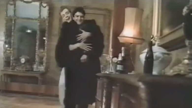 кадр из фильма Добрые услуги