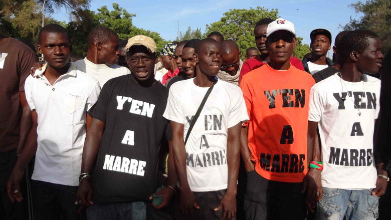 кадр из фильма Boy Saloum : La révolte des Y’en a marre