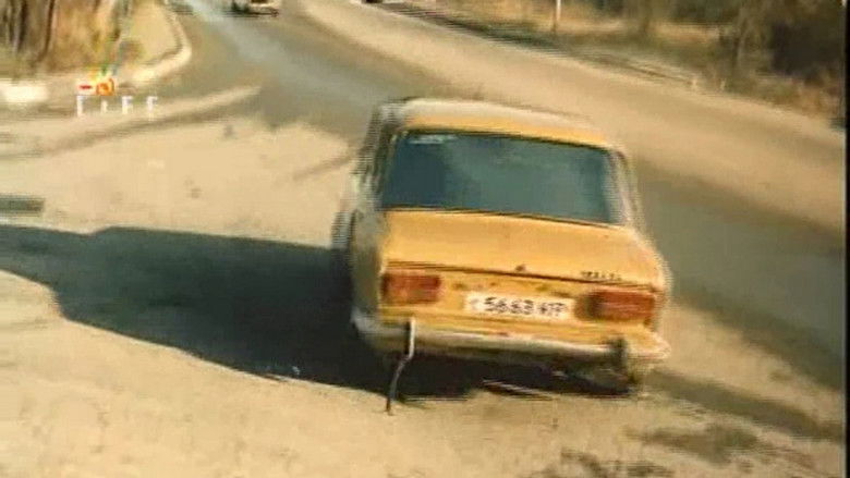 кадр из фильма Восточный коридор, или рэкет по...