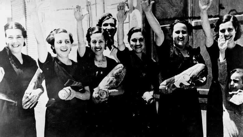 кадр из фильма Canciones para después de una guerra