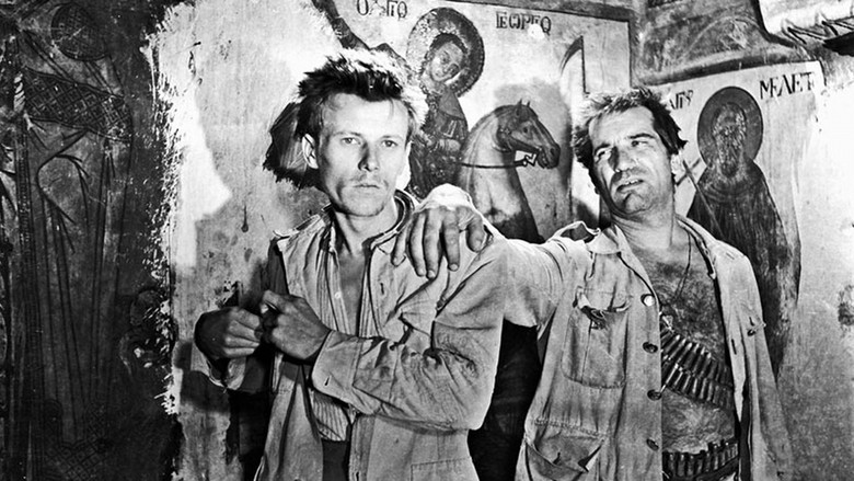 кадр из фильма Οι παράνομοι