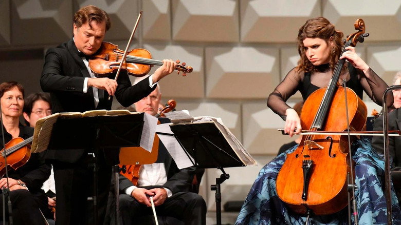 кадр из фильма Renaud Capuçon und Julia Hagen spielen Brahms Rheingau Musik Festival 2025