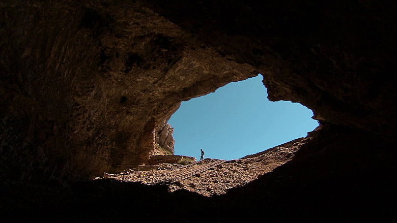 кадр из фильма Το Ίχνος του Χρόνου
