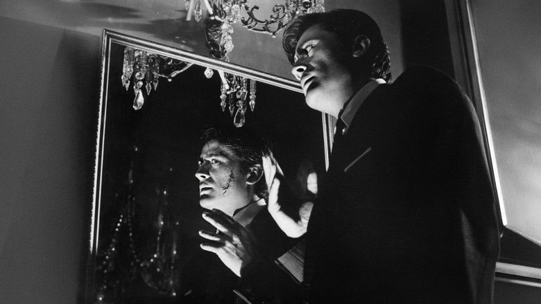 кадр из фильма Karanlıklar Meleği