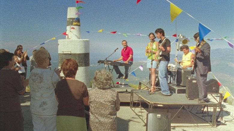 кадр из фильма Наш любимый месяц август