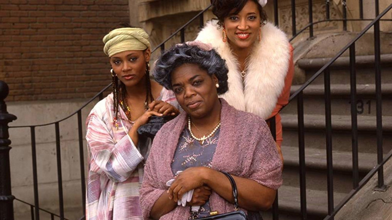 кадр из фильма The Women of Brewster Place