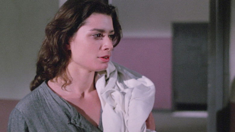 кадр из фильма Насилие в женской тюрьме