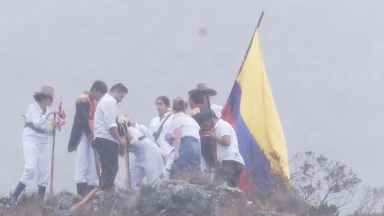 кадр из фильма Voces de Libertad