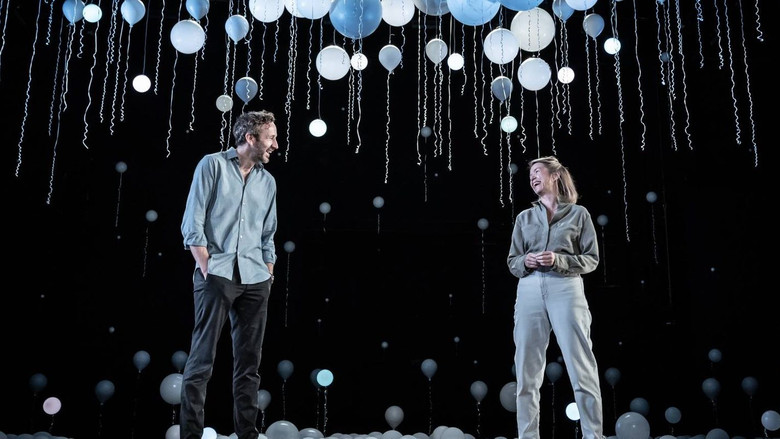 кадр из фильма National Theatre Live: Constellations