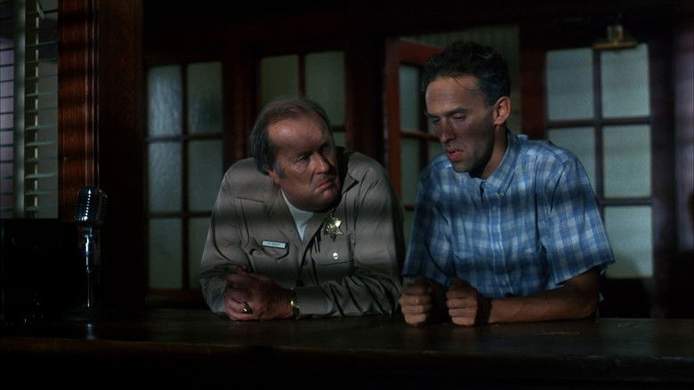 кадр из фильма Зубастики