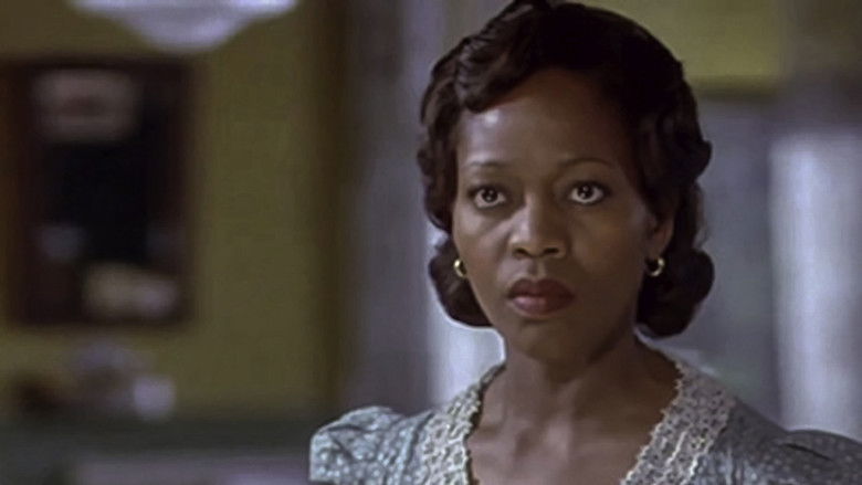 кадр из фильма The Piano Lesson