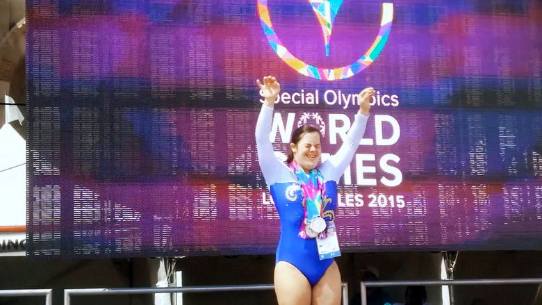 кадр из фильма Una Familia Olímpica