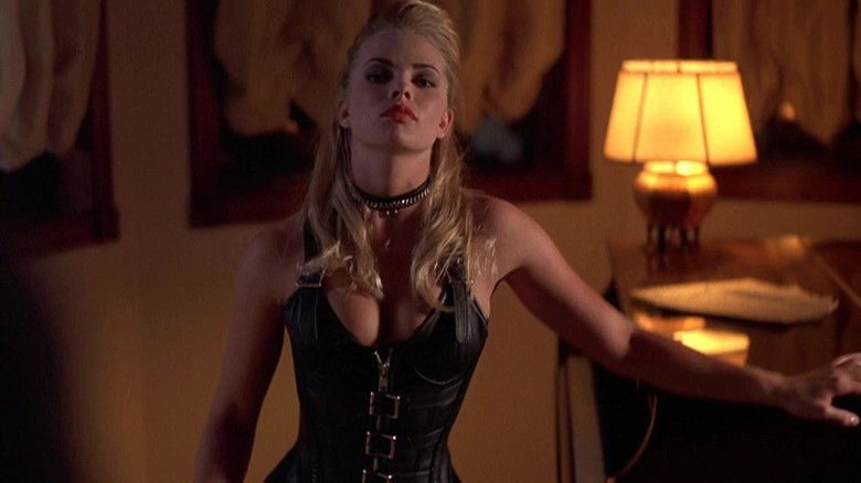 кадр из фильма Ядовитый плющ: Новое совращение