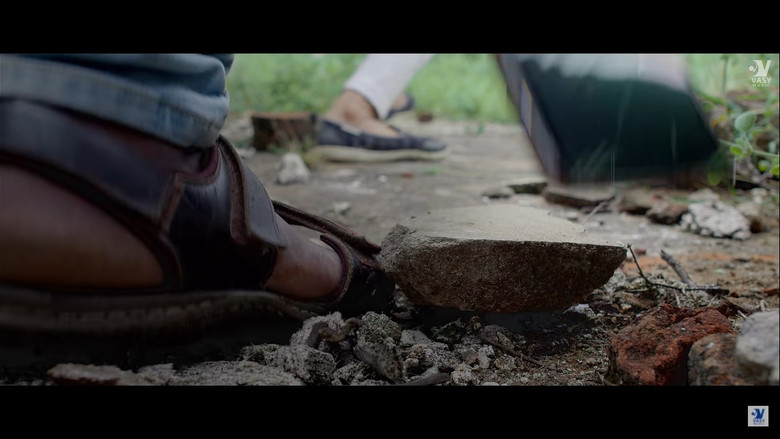 кадр из фильма வலியோர் சிலர்