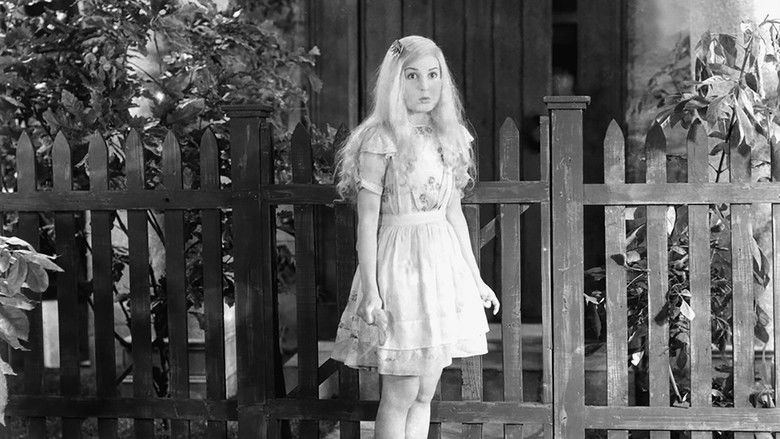 кадр из фильма Alice in Wonderland