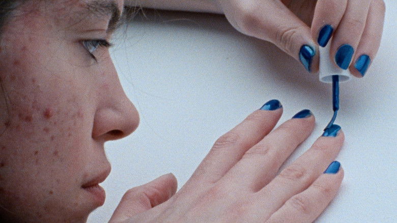 кадр из фильма bluish