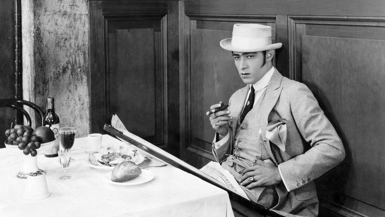 кадр из фильма Кровь и песок